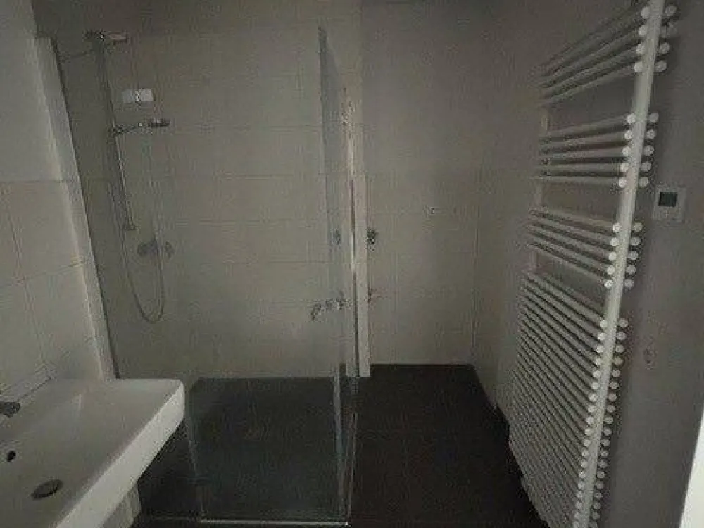 Schöne 2 Zimmer Wohnung in Köln Stammheim - direkt am Rhein