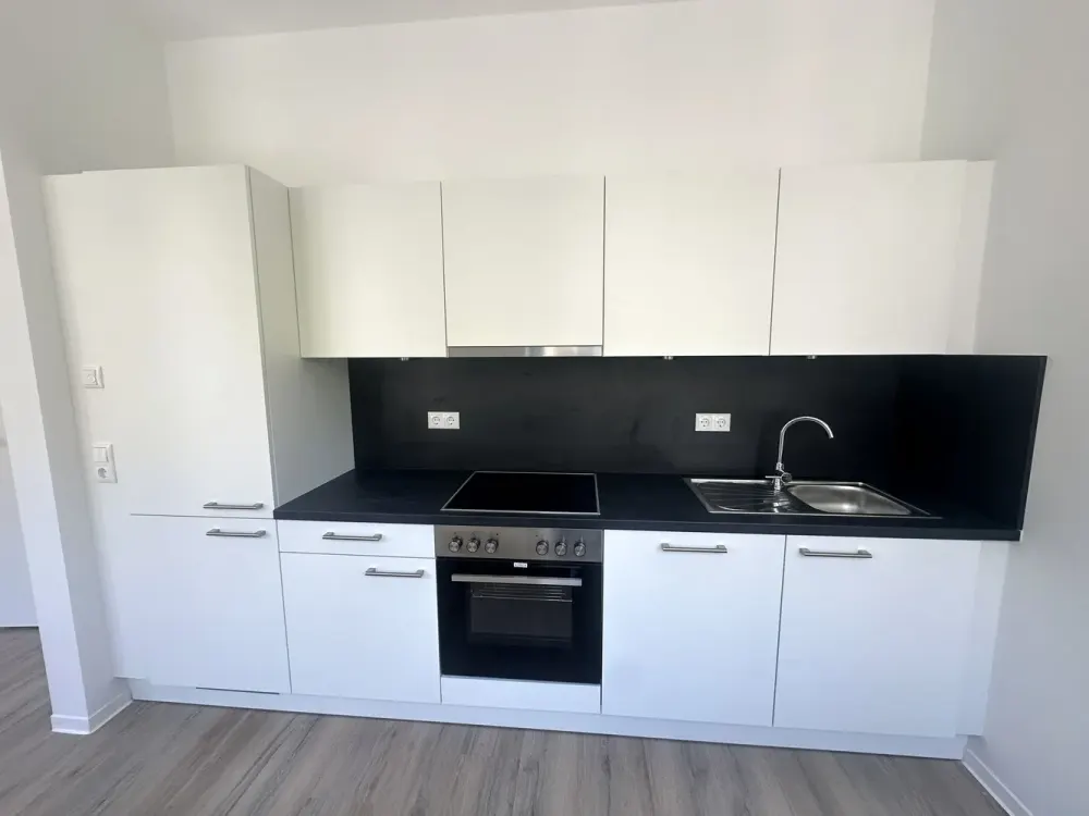 2 Zimmer | EBK | sanierter Altbau, Wohnen im Zentrum-Ost | Optional mit EBK