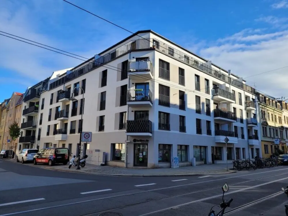 Lebhaftes Flair in Pieschen genießen - Top Neubauwohnung mit 2 Balkonen