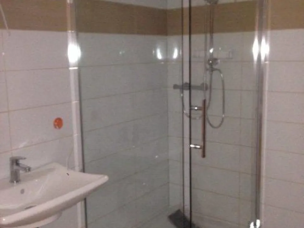 zu Vermieten 2 Zimmer Wohnung