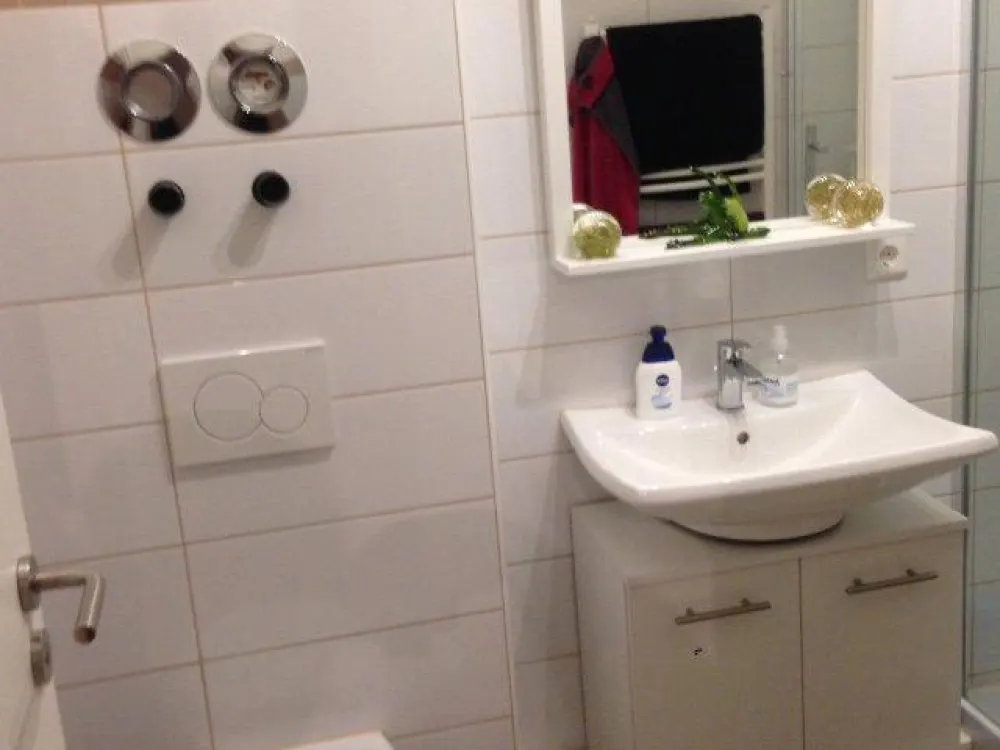 zu Vermieten 2 Zimmer Wohnung