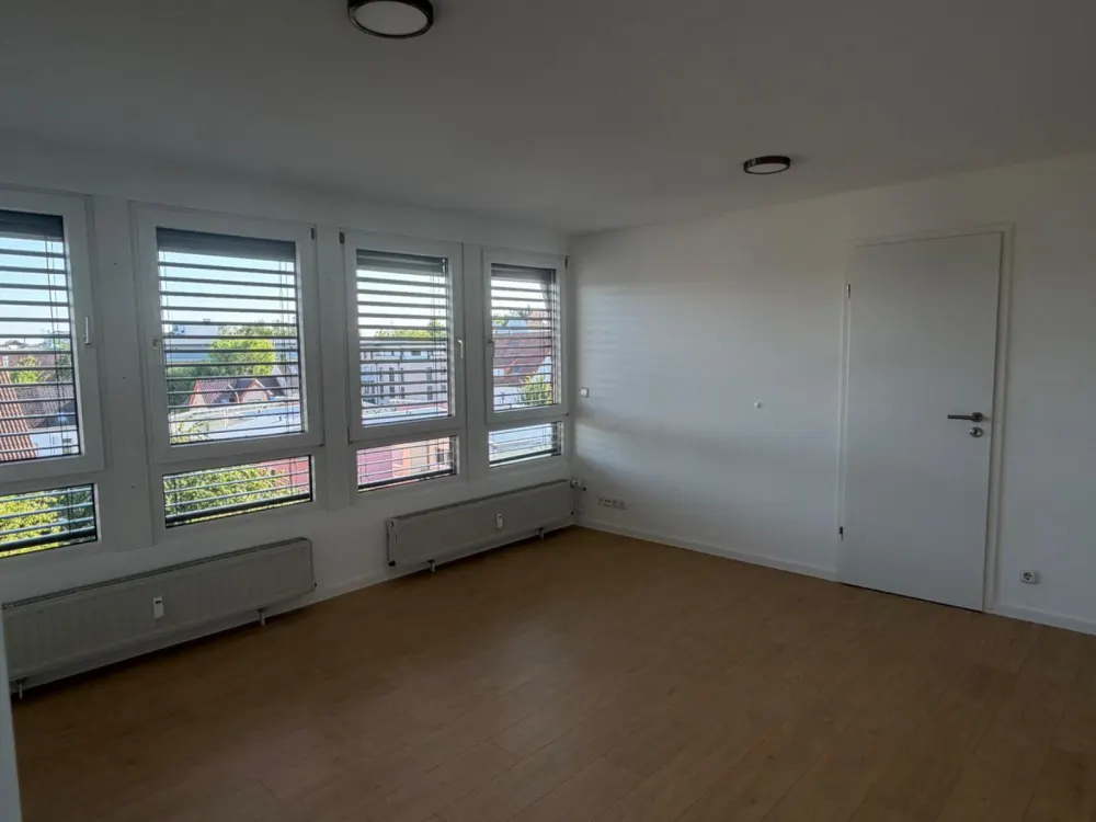 Helle & charmante Dachgeschosswohnung, 82 m², sofort bezugsfrei