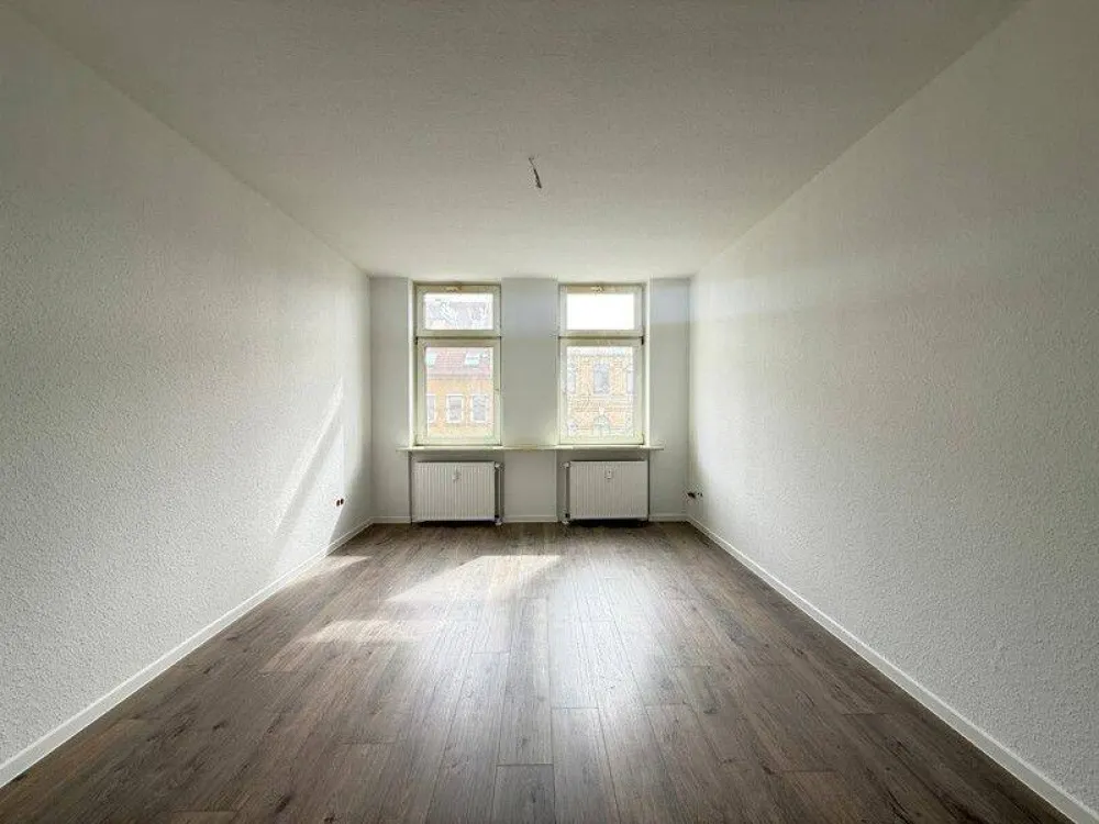 Renovierte 2 Raum-Wohnung im Herzen von Eutritzsch inkl. Stellplatz!