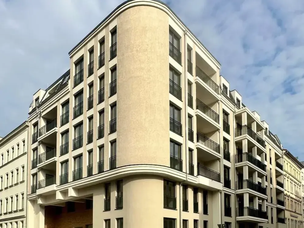 Großzügige Terrassenwohnung im Gartenhaus