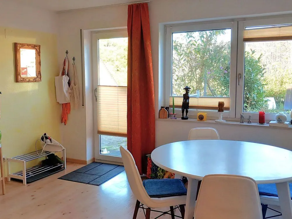 1-Zi.-Erdgeschosswohnung bei Wartberg-/Killesbergpark in ruhiger, grüner Umgebung