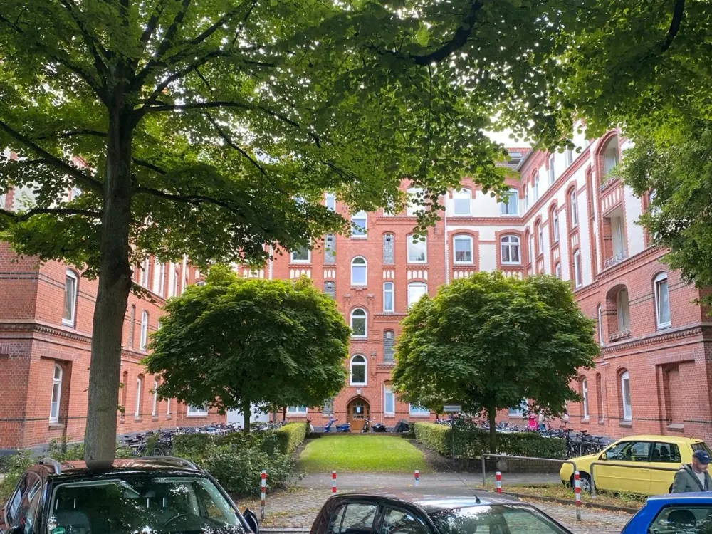 Zimmer zur Untermiete in gemütlicher Wohnung - Barmbek Süd
