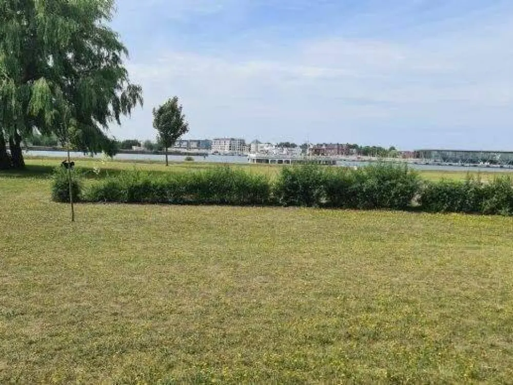 Hohe Düne - 2,5 Zimmerwohnung Wasserblick - möbliert