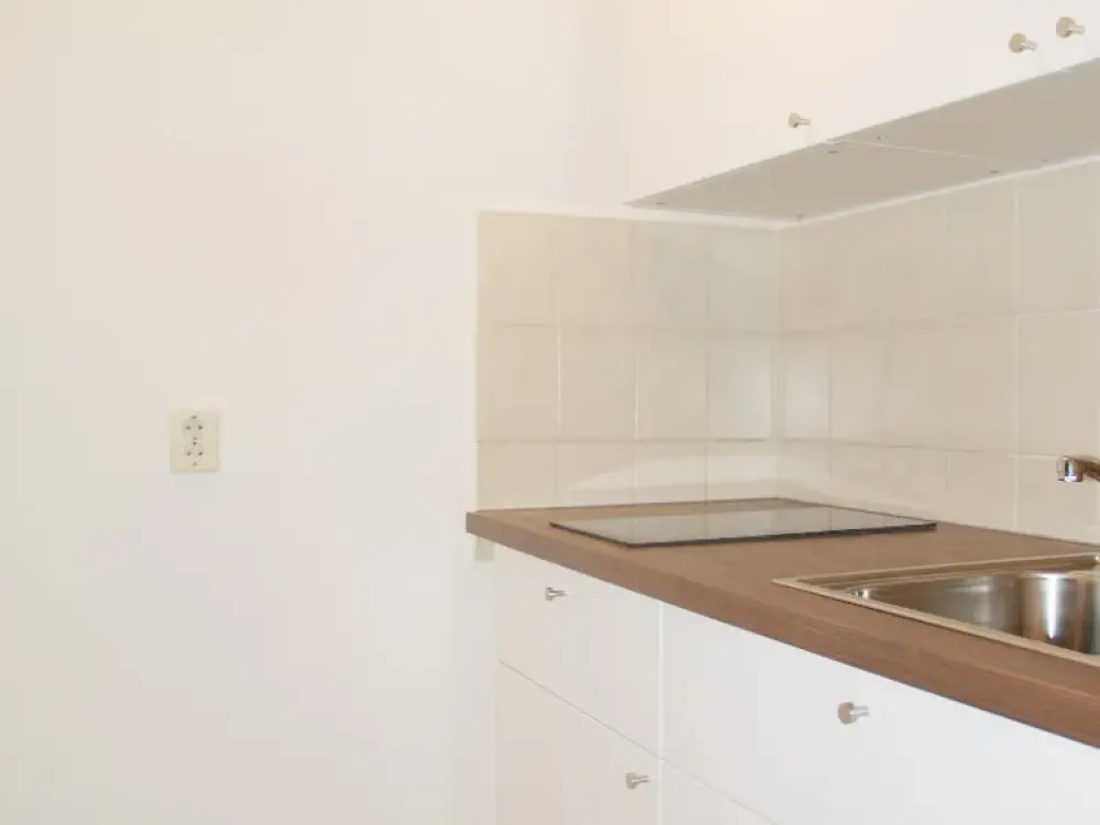 Uni-Nähe 1-Zi-Studentenappartment, provisionsfrei - direkt vom Eigentümer