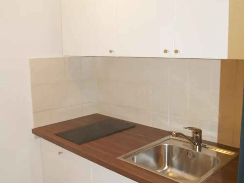 Uni-Nähe 1-Zi-Studentenappartment, provisionsfrei - direkt vom Eigentümer
