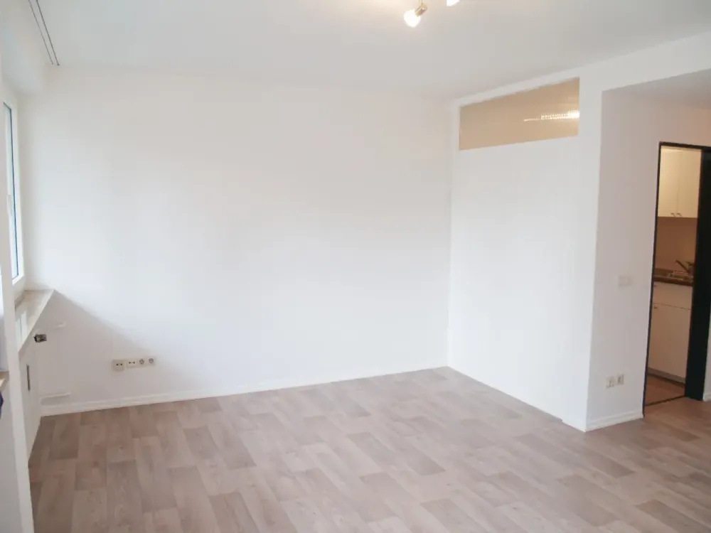 Uni-Nähe 1-Zi-Studentenappartment, provisionsfrei - direkt vom Eigentümer