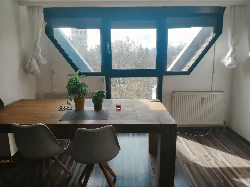 Großzügige Maisonette mit 3,5 Zimmern, direkt am Faberpark