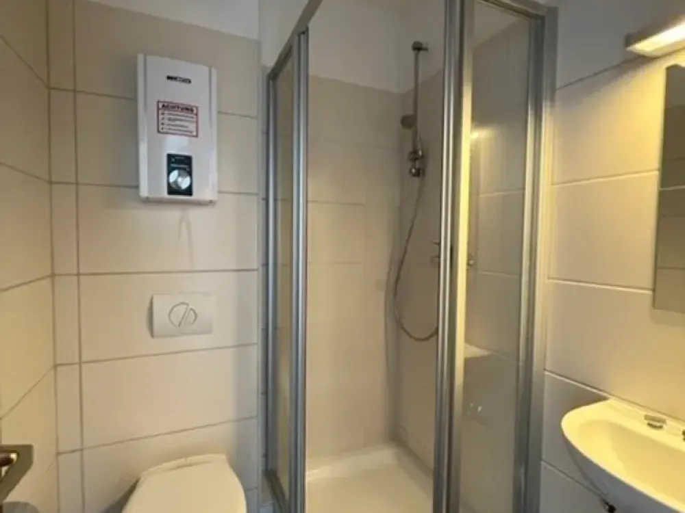 Großzügiges Single- Apartment in Köln-Zollstock