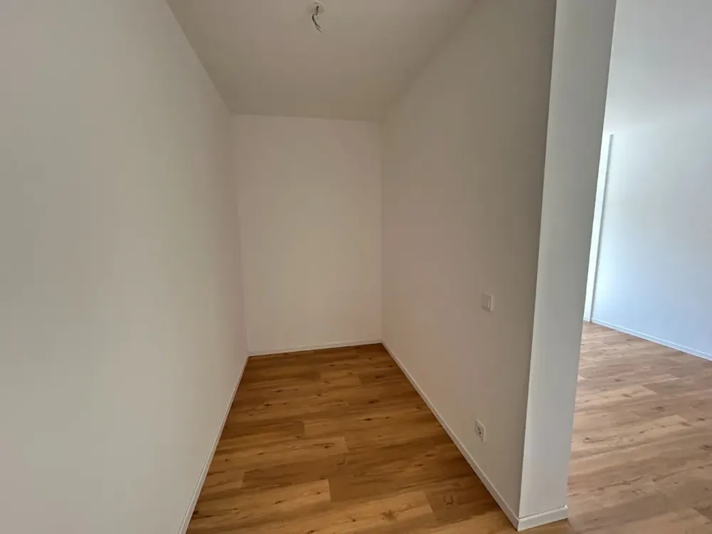 Tolle 2-Zimmer-Wohnung mit einer Ankleide & Abstellraum!
