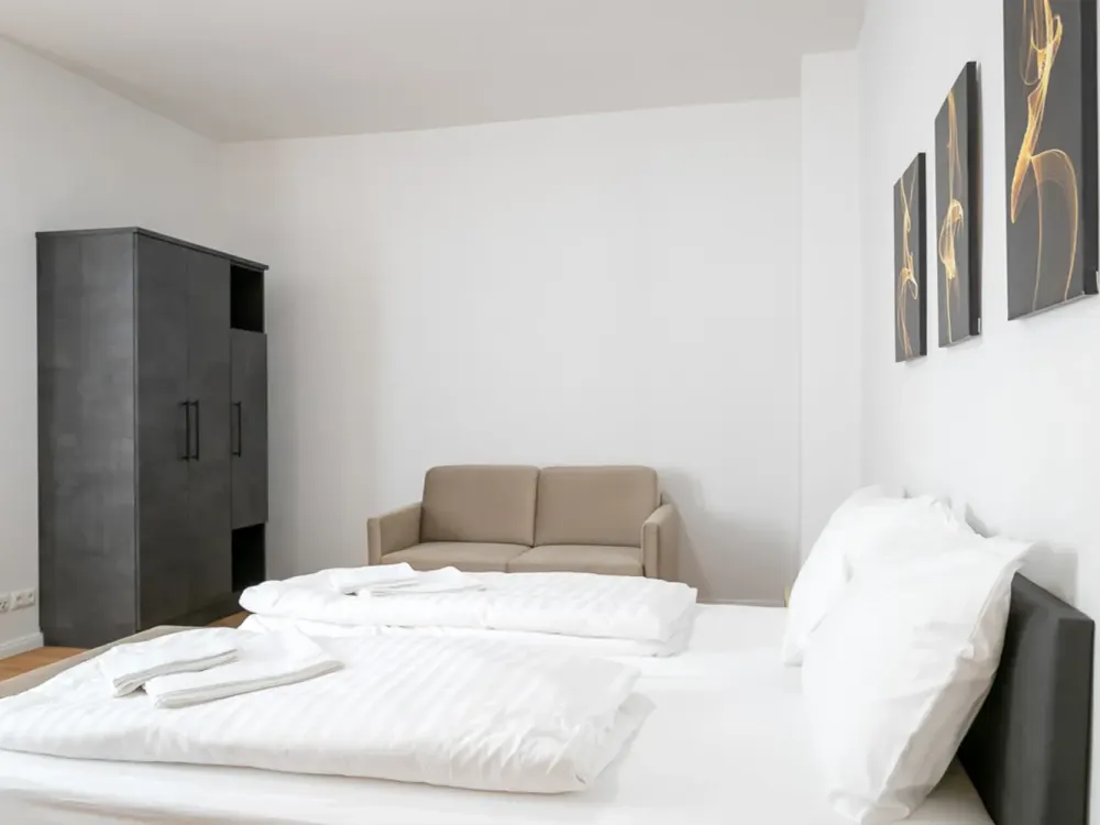 Helles und neuwertiges Apartment in unmittelbarer Nähe zur Spree