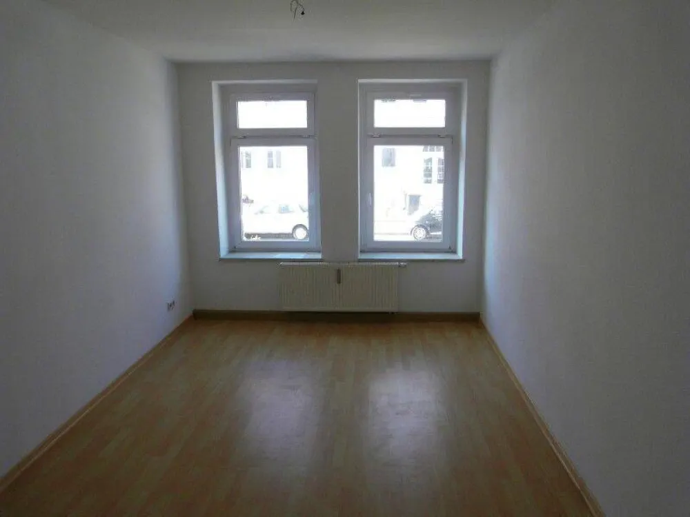 Sanierte Altbauwohnung im grünen Großzschocher !