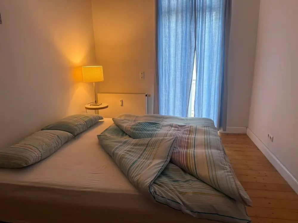 Möblierte Altbauwohnung in der Innenstadt