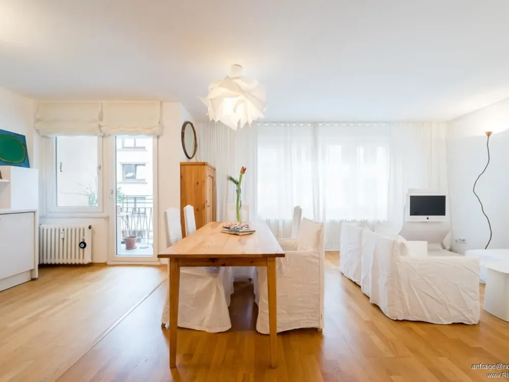 Welc(H)ome® by RIDA FLATS, Belgian Quarter! All in plus! Balcony + Elevator + WIFI