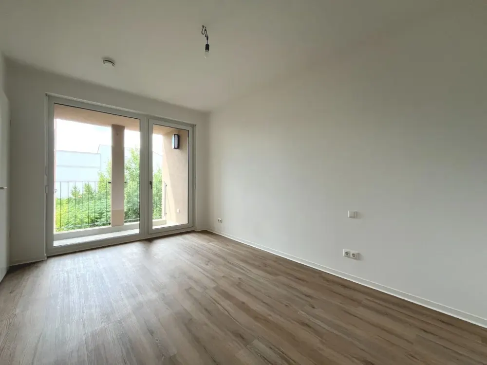 Neubau: Moderne 2-Zimmer-Wohnung mit Badezimmer, Dusche, Loggia im Zentrum-Ost | Optional EBK