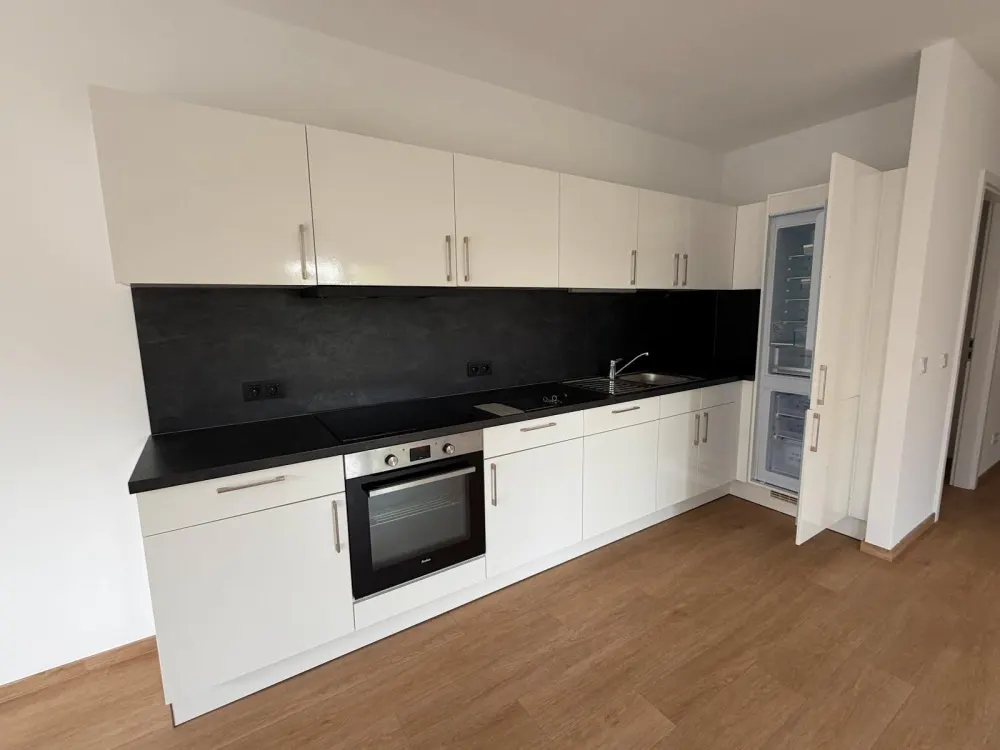 Einbauküche, ruhige 3-Zimmer-Wohnung