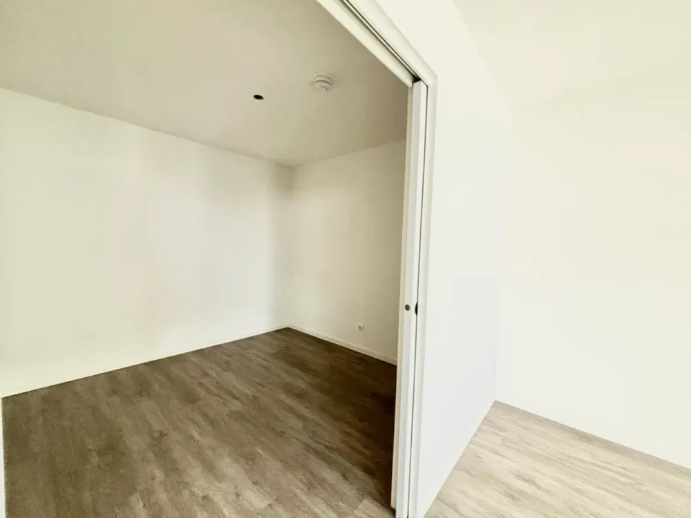 Friedrichshafen -West Exklusives 1,5 Zimmer-Appartement in Windhag