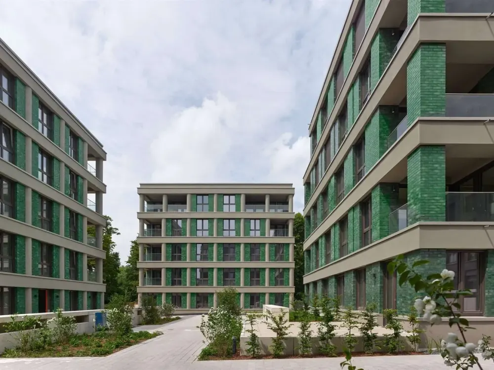 Erstbezug am Naturschutzgebiet: 2 Zimmer Wohnung mit Loggia im obersten Geschoss, 64,02 m²