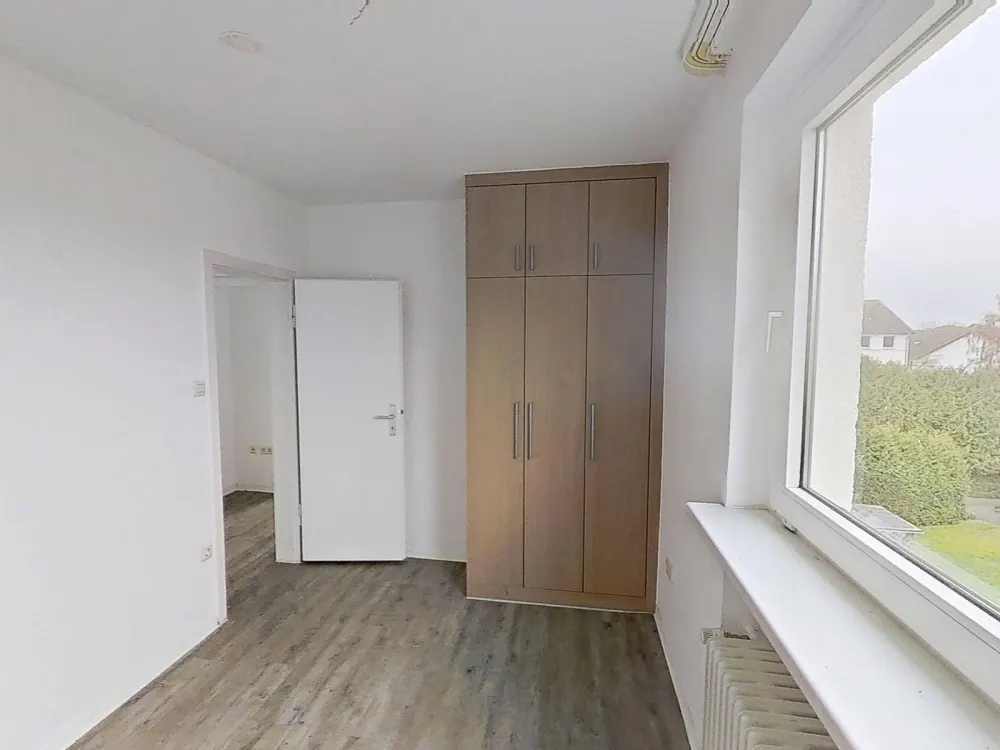 **Große 4-Zimmer-Wohnung mit BALKON und viel Platz für jedes Familienmitglied**