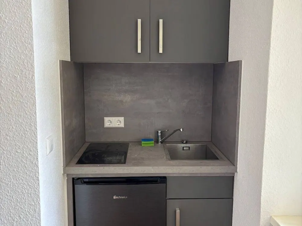 Stilvolles Single-Apartment in renoviertem Zustand I Balkon I EBK