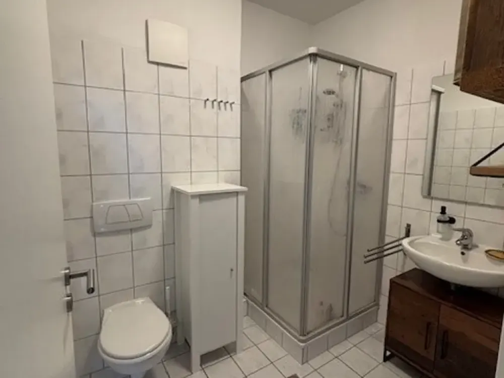 Schöne 3-Zi.-Dachgeschoss Wohnung mit EBK, Balkon und Stellplatz in Weyhe