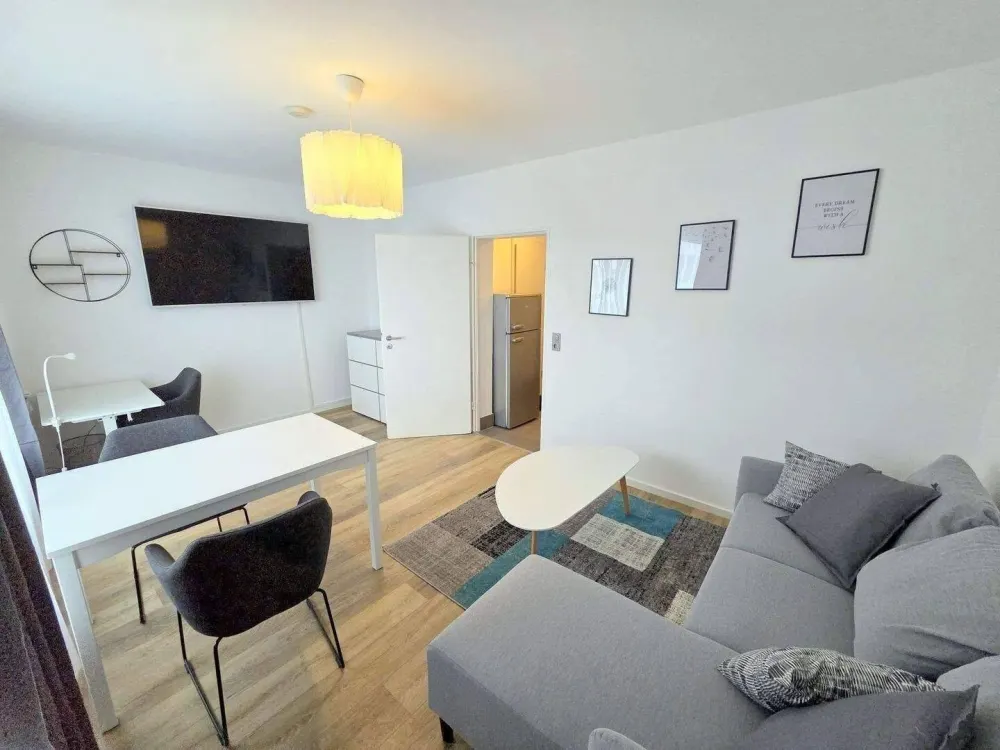 Ab 15.03.2027 - Modernes & möbliertes 2-Zimmer Apartment in Frankfurt, Einziehen & Wohlfühlen!