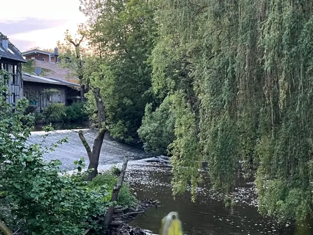 Große Wohnung in Mühlenambiente in neu entkernten Kulturdenkmal bei Friedberg