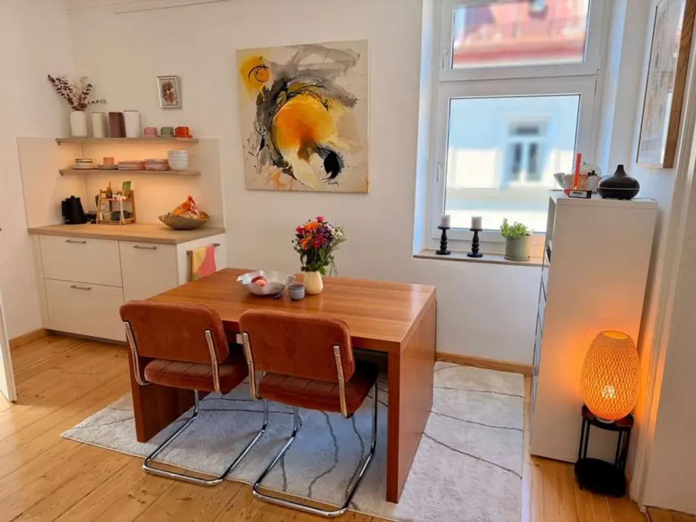 voll möblierte 3,5-Zimmer-Wohnung in der Maxvorstadt zur Zwischenmiete (Okt 26 - März 27) - KEINE WG
