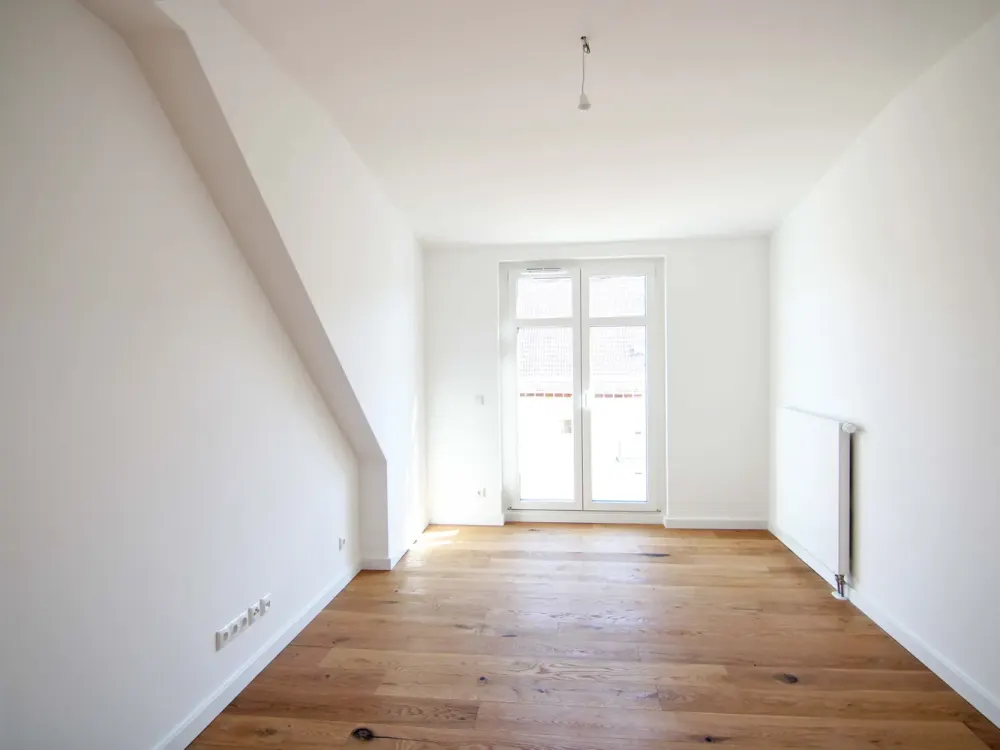 DG zum Verlieben: sehr schickes DG mit EBK, Terrasse und tollem Bad - Trützschlerstraße!