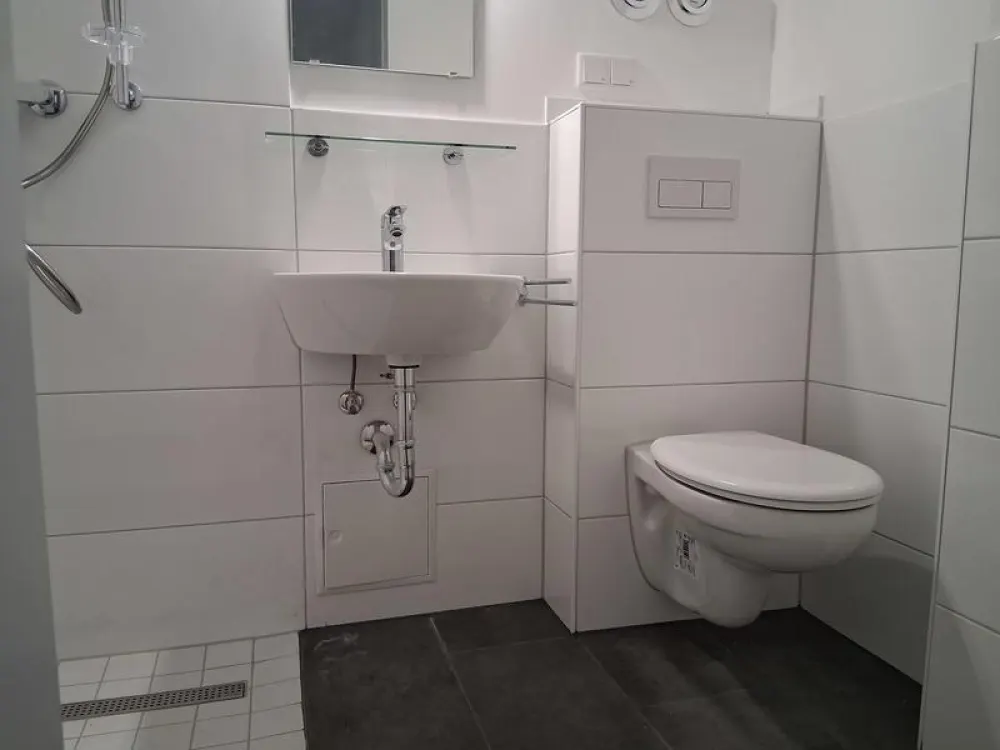 Attraktive 4 Zimmer-Wohnung, moderne Ausstattung mit viel Komfort!!