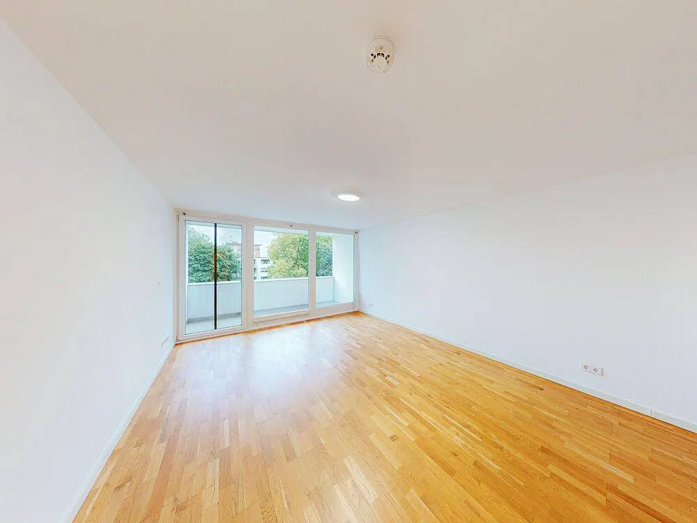 1-Zimmer Apartment mit renoviertem Bad, Balkon und offener Küche