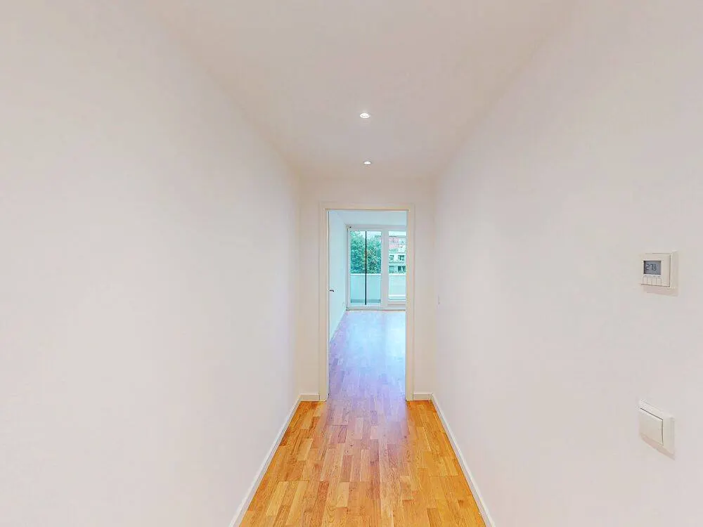 1-Zimmer Apartment mit renoviertem Bad, Balkon und offener Küche
