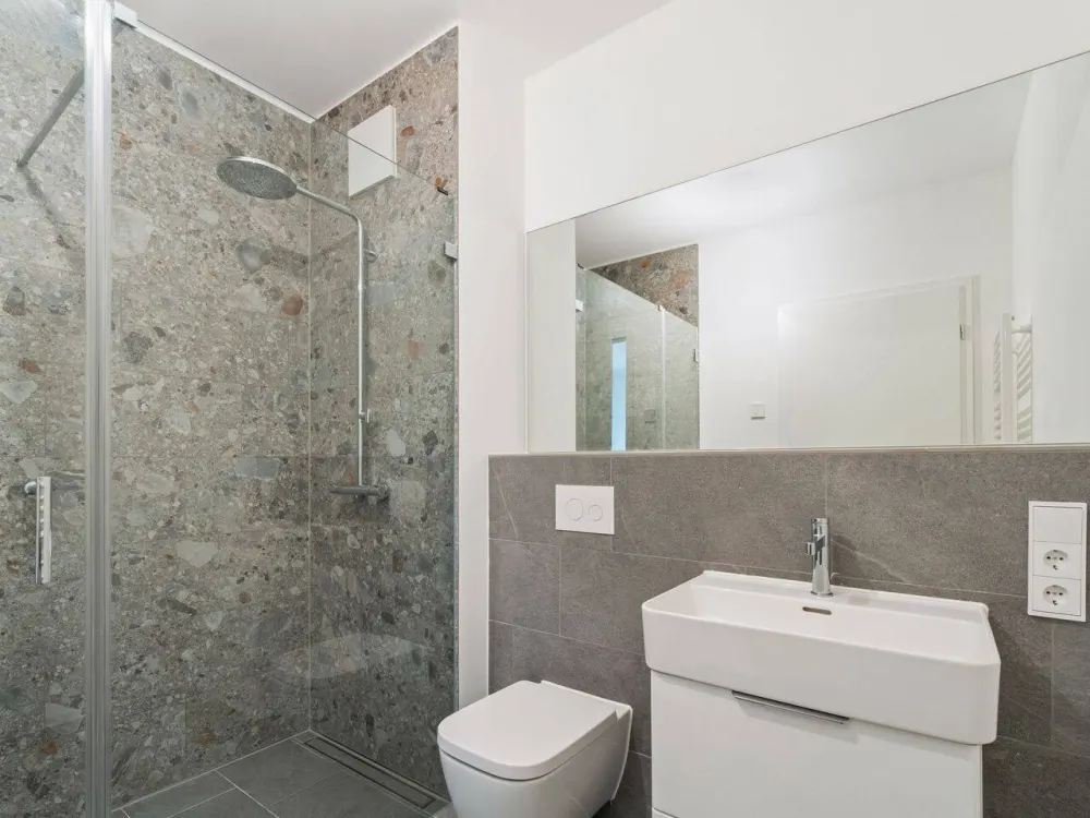Neubau Erstbezug * 1 Zimmer Apartment * Einbauküche * Balkon