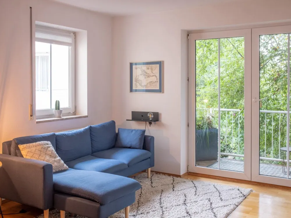 Möbl. 2 Zimmer Whg. in Uni-Nähe - von privat