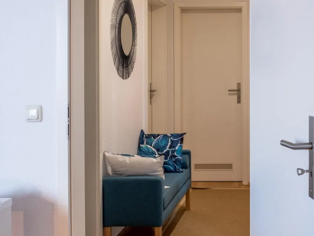 Möbl. 2 Zimmer Whg. in Uni-Nähe - von privat