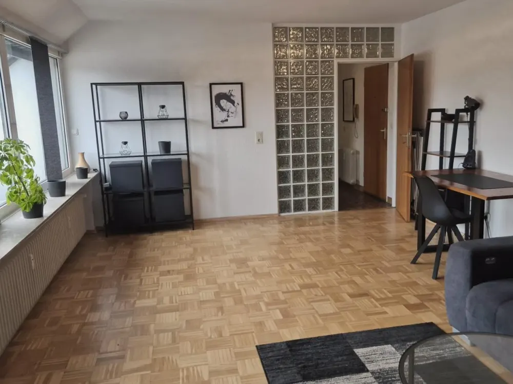 Großzügige helle 2,5 Zimmer-Wohnung mit Balkon in Bochum