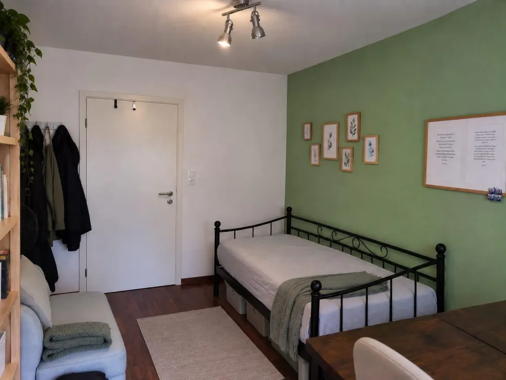 Gemütliche und helle Wohnung mit Blick ins Grüne.