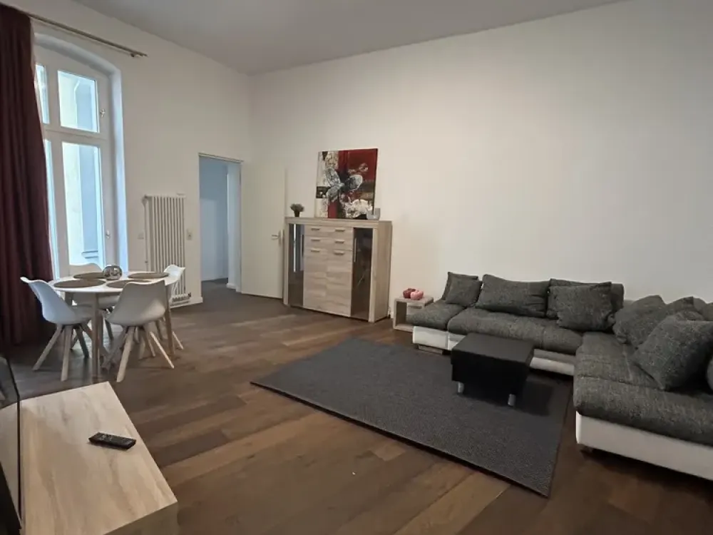 Möblierte 3 Zimmer Wohnung direkt am Kudamm!