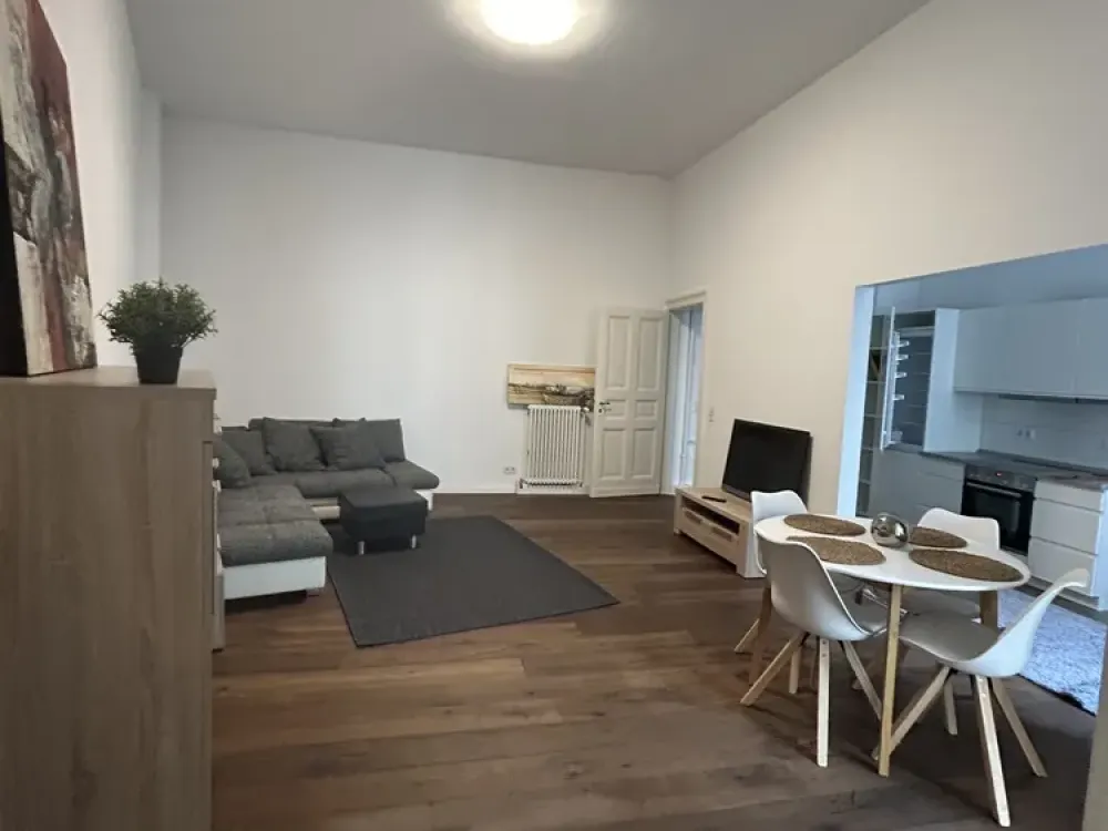 Möblierte 3 Zimmer Wohnung direkt am Kudamm!