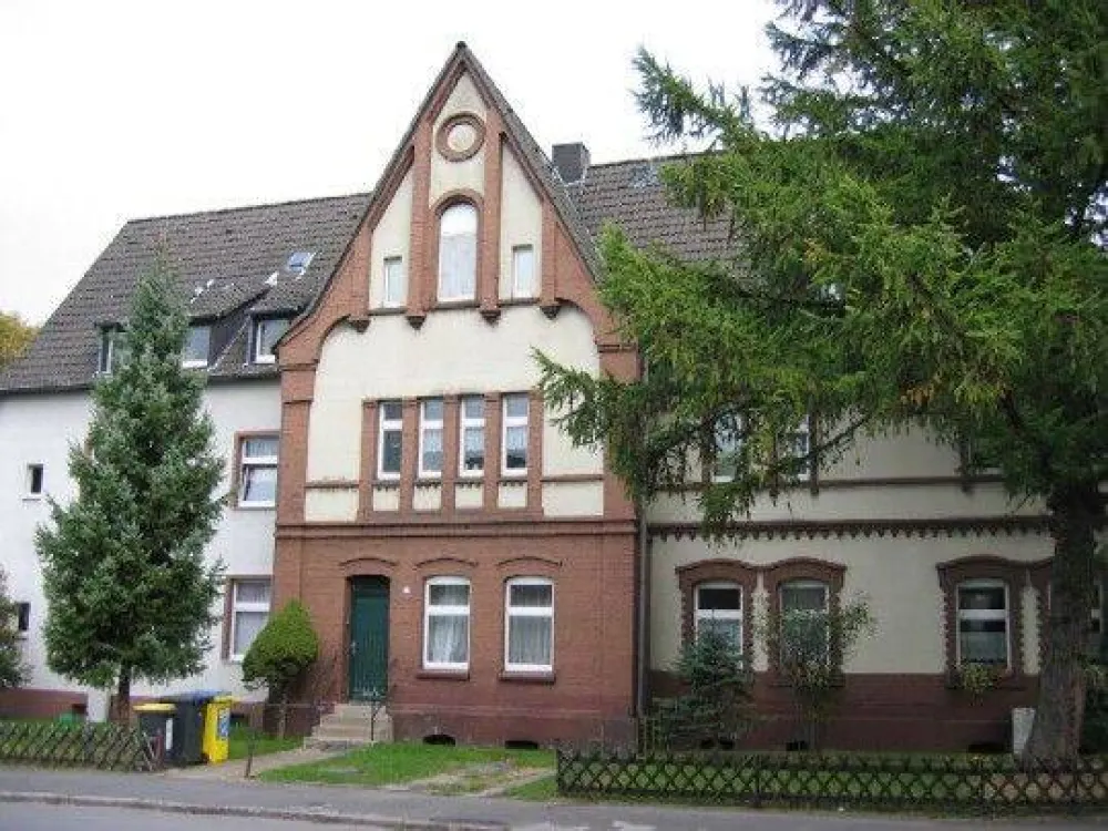 Wohlfühlwohnung: schöne 2-Zimmer-Dachgeschosswohnung