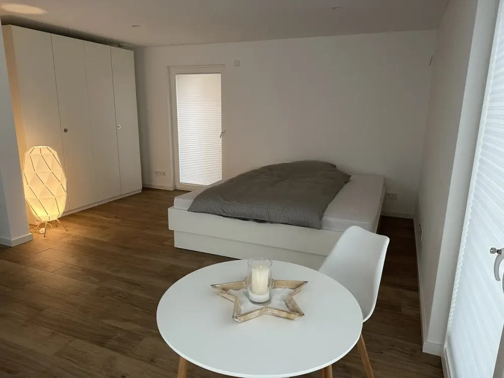 Charming Furnished Granny Flat in MS-Nord, Private Entrance