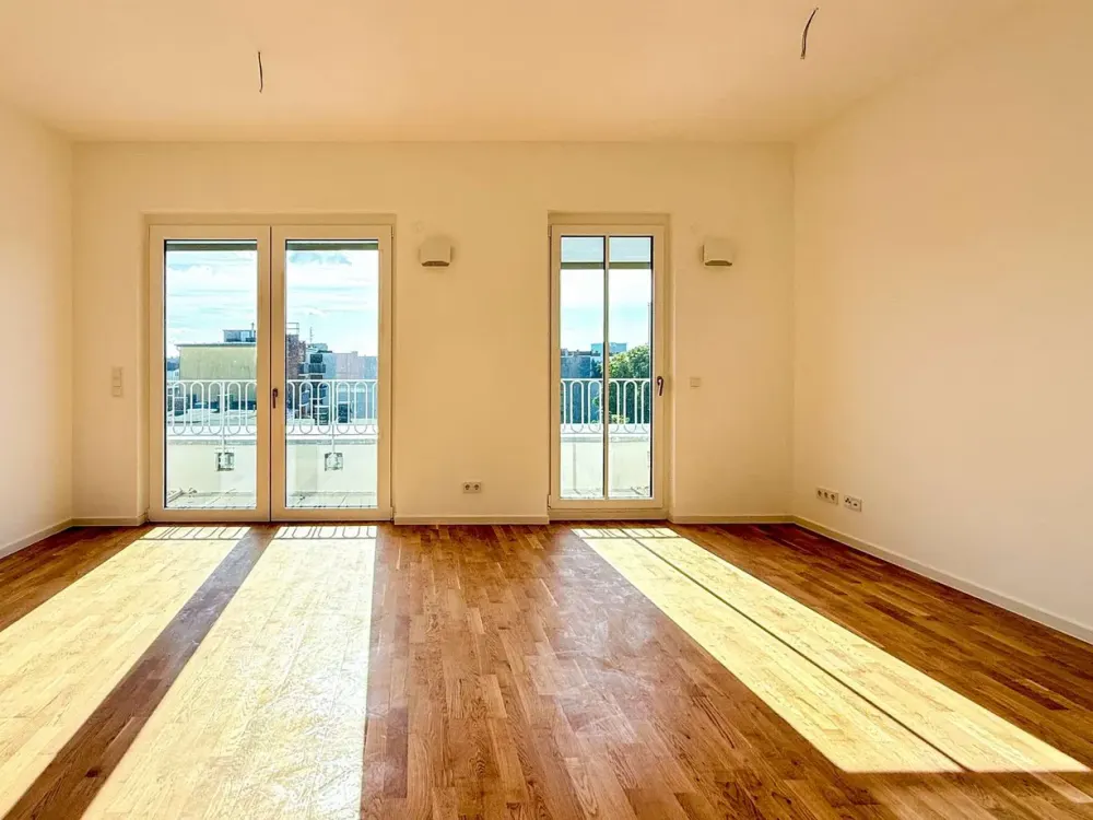 Große Dachgeschosswohnung nah Schloß Charlottenburg - 4 Zimmer am Mierendorffplatz