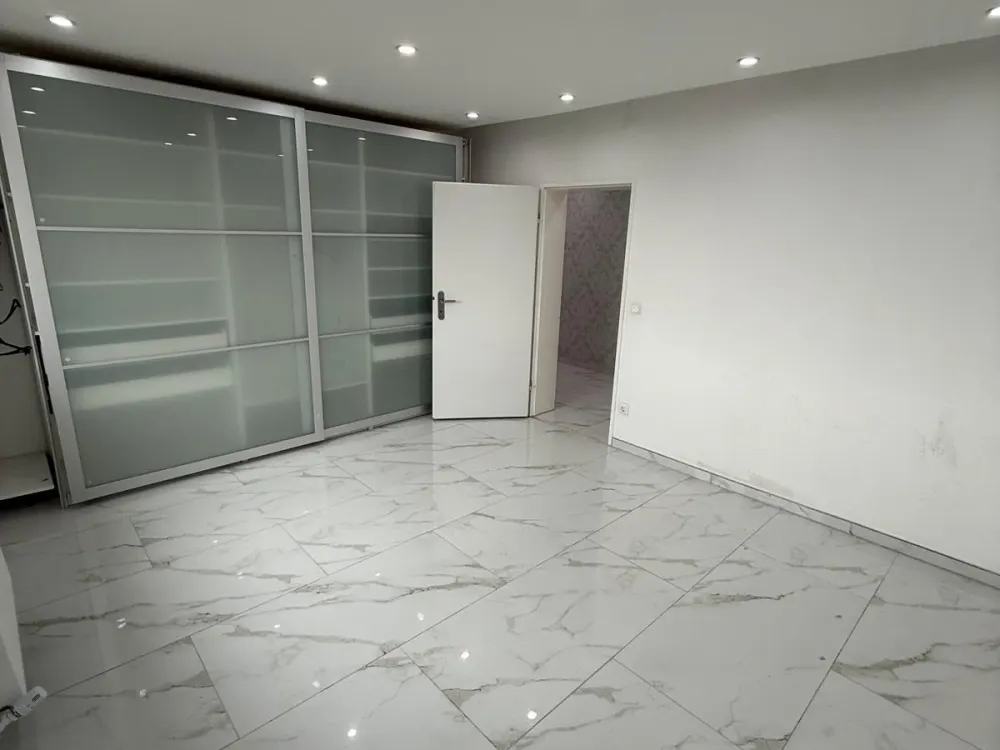 100 m² Wohnkomfort in Alt-Garbsen, 3 Zimmer & 2 Bäder