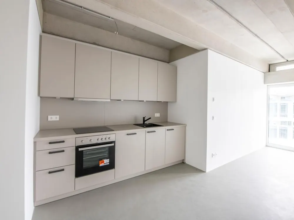Sofort einziehen: 3-Zimmer-Wohnung - offen, modern, hell - hohen Decken - unbefristet!