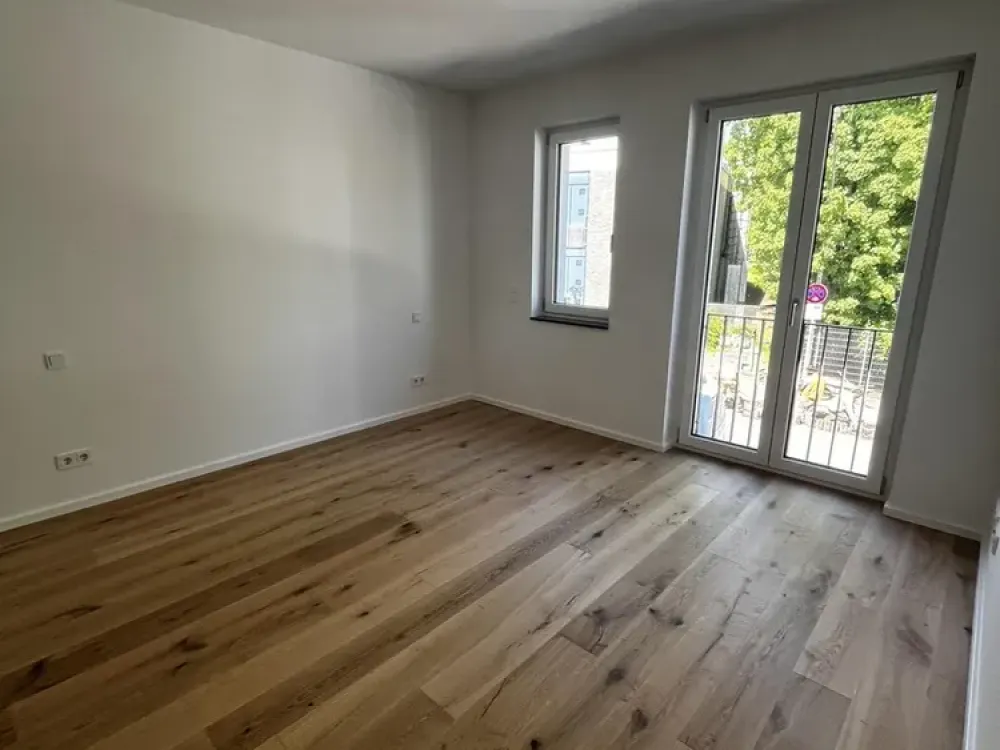 Erstbezug Lichtdurchflutete 3-Zimmer-Wohnung mit Balkon