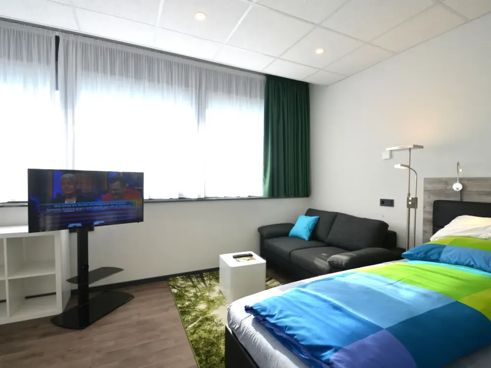 Komfortables 1-Zimmer-Penthouse, kleines Apartment für großes Luxusgefühl, Offenbach
