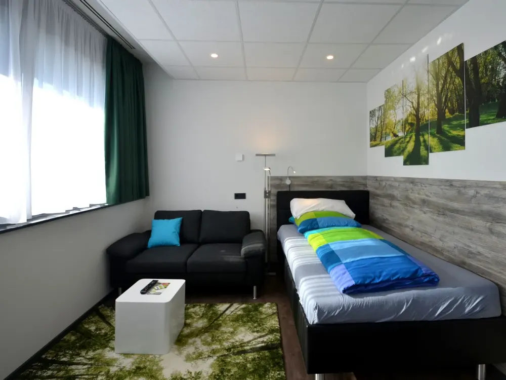 Komfortables 1-Zimmer-Penthouse, kleines Apartment für großes Luxusgefühl, Offenbach